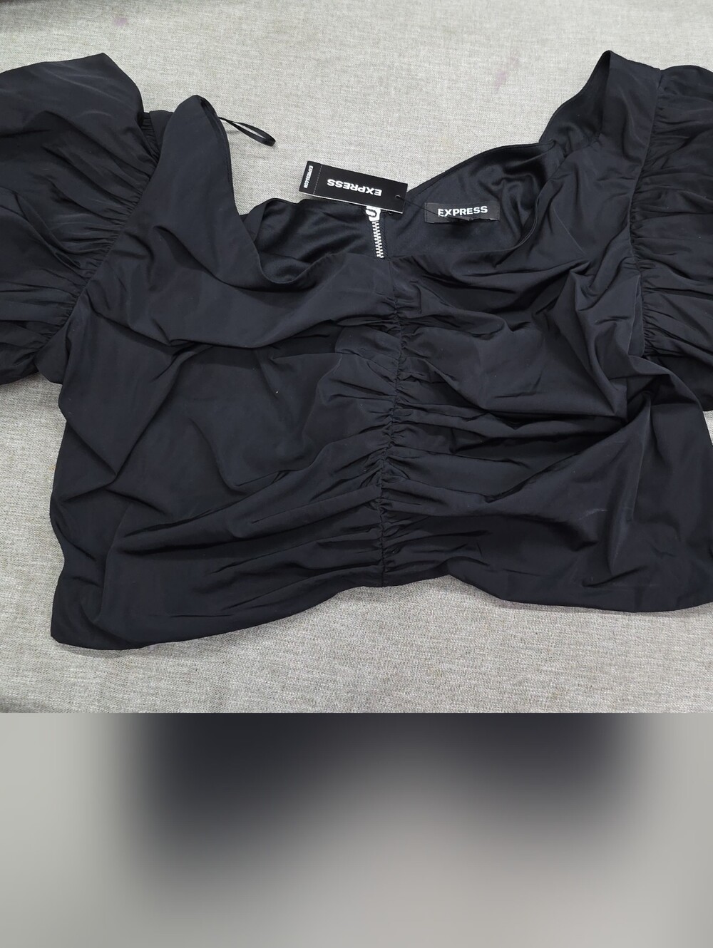 NWT Express Ruched Zip Back Black Puff Sleeve Top